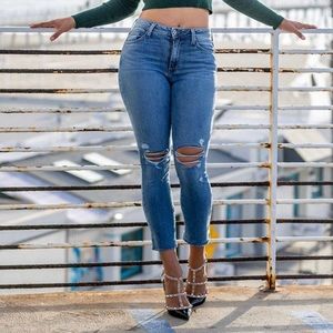 Fran Denim Clair Light wash straight leg crop jean